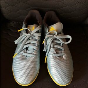 Messi indoor soccer shoes